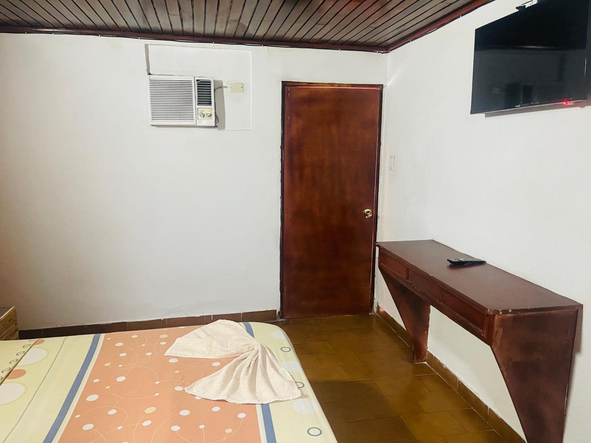 Hotel Brisas Del Mar 2022 Катья-ла-Мар Экстерьер фото