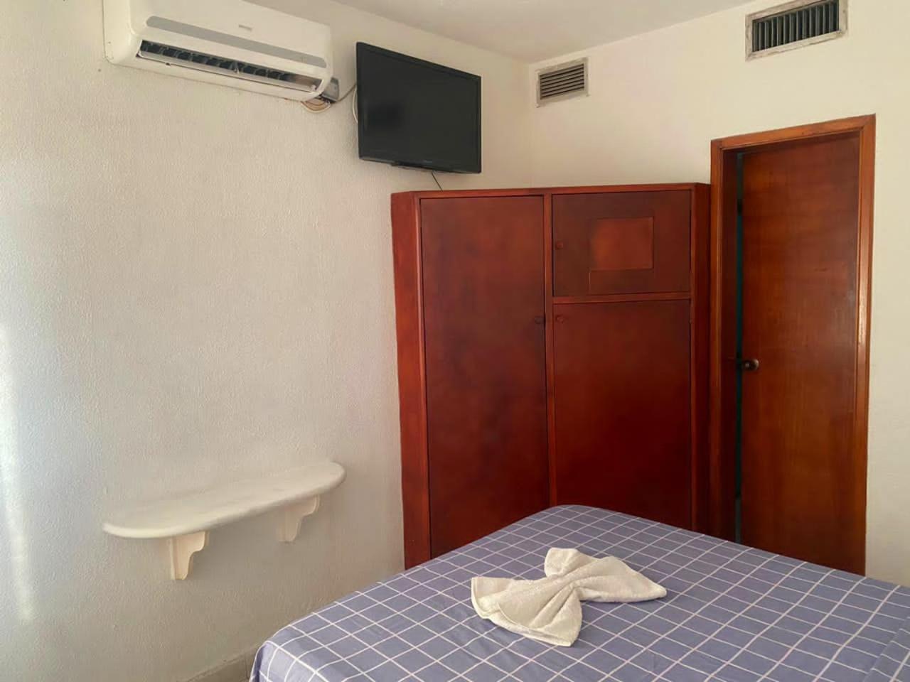 Hotel Brisas Del Mar 2022 Катья-ла-Мар Экстерьер фото